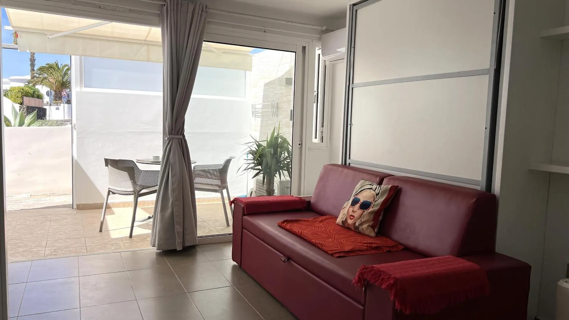 Estudio Kikere Complejo Con Piscina Pdc Puerto del Carmen  0*, Puerto del Carmen (Lanzarote) Španělsko